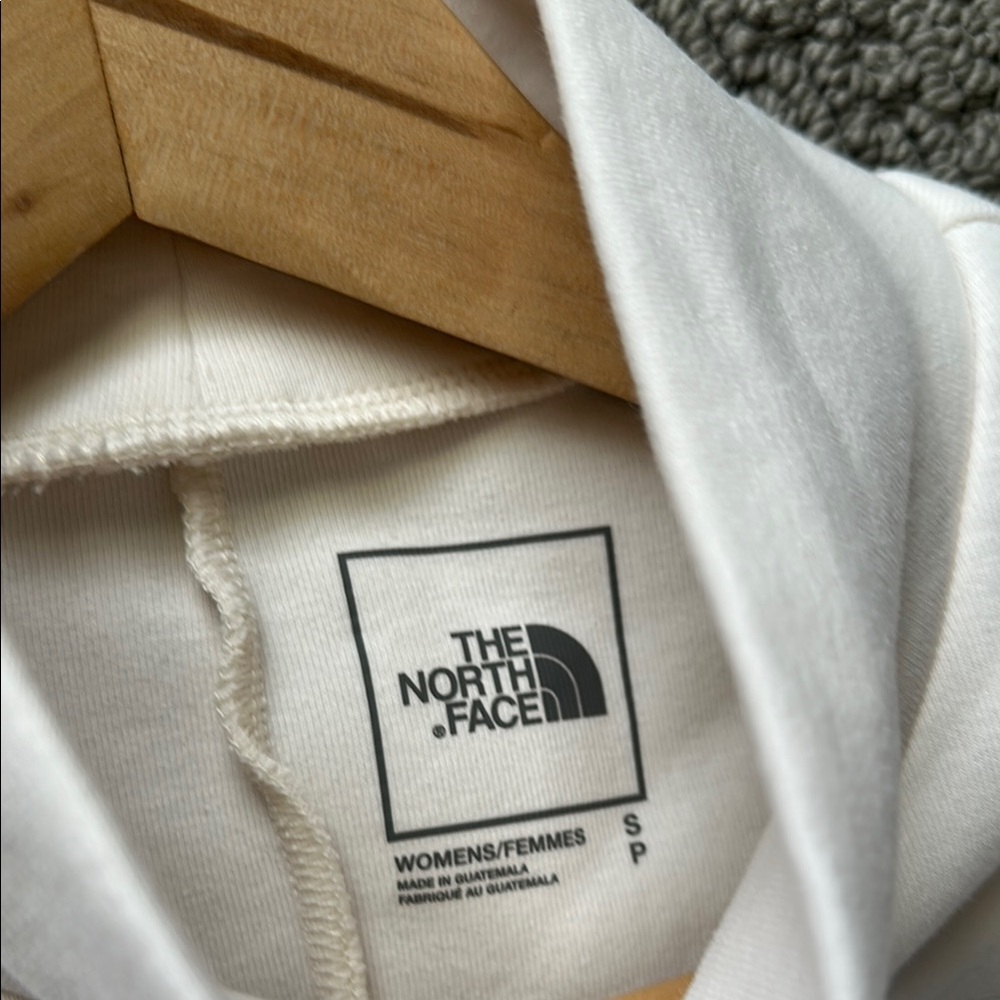 The North Face city standard double knit funnel neck sweater top - Picture 2 of 4